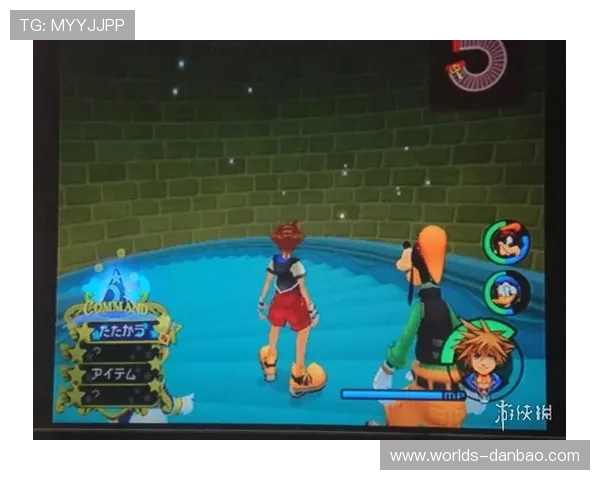 旋转的月牙弯刀挑战无限敌人成为勇者的冒险之旅